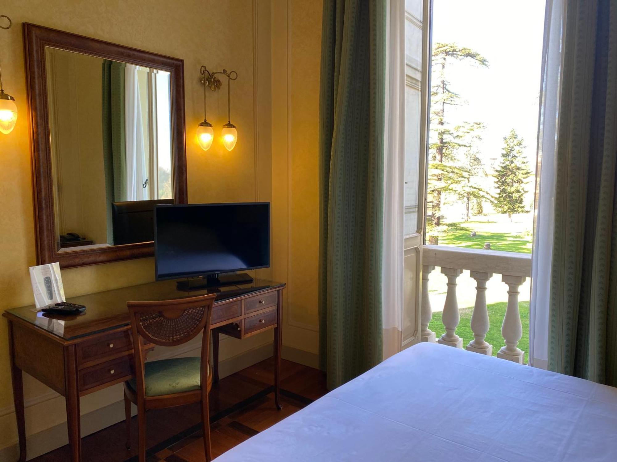 Hotel Villa La Bollina Serravalle Scrivia Værelse billede